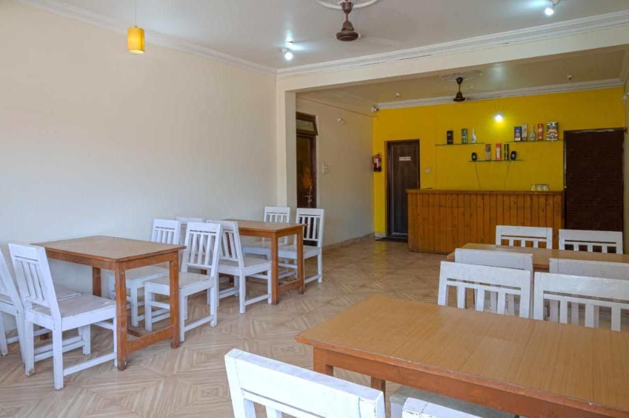 Hotel Baga Bay Bagian luar foto